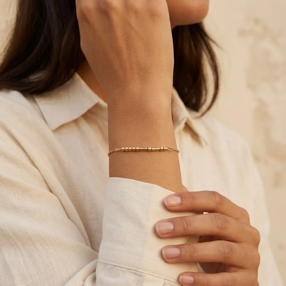 Classic Bar Gold Bracelet