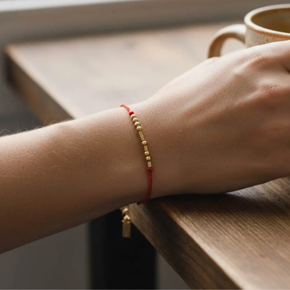 classic-silk-coral-bracelet