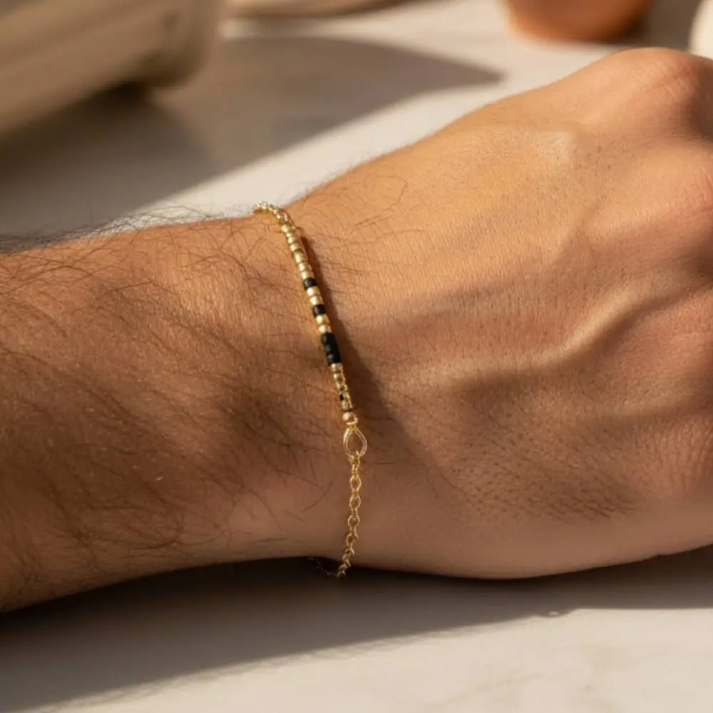 delica-bar-black-bracelet--2-