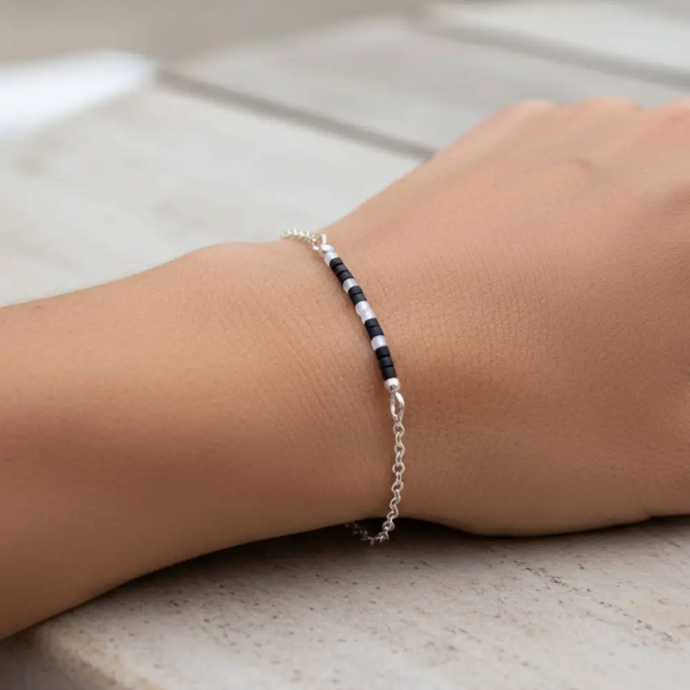 delica-bar-crystal-bracelet
