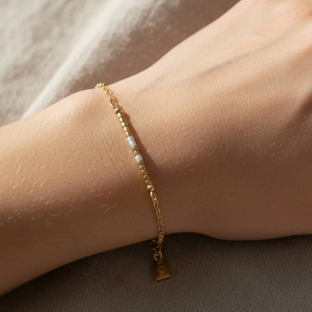 delica-bar-pearl-bracelet