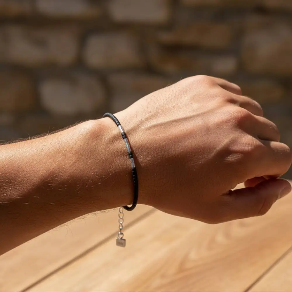 delica-black-silver-bracelet--2-