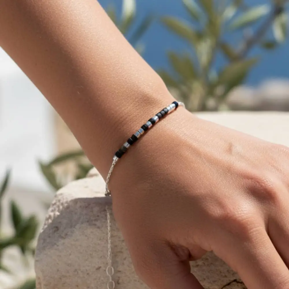 delica-paloma-black-bracelet