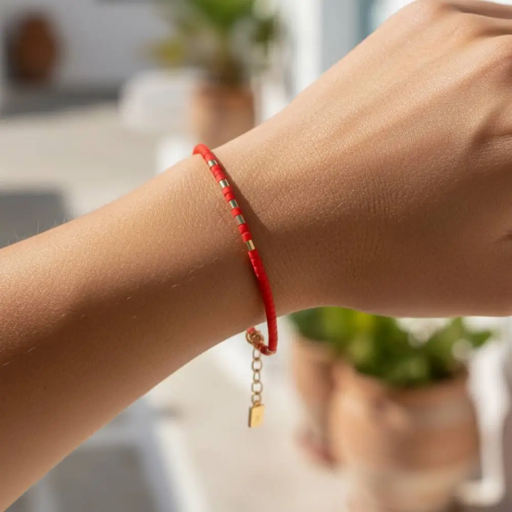delica-vermillion-gold-bracelet